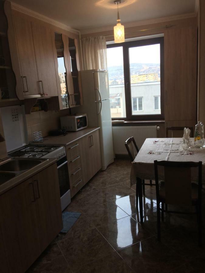 Vip Apartment At Gamrekeli Str 1 Tbilisi ภายนอก รูปภาพ